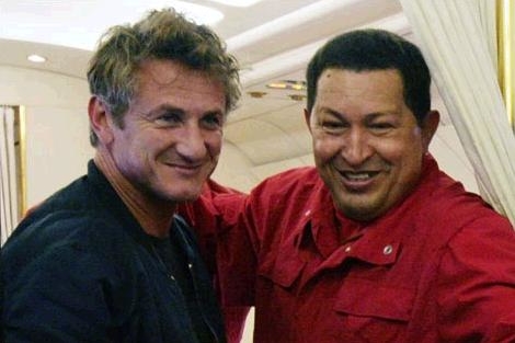 Sean Penn y Oliver Stone homenajearon a Chávez