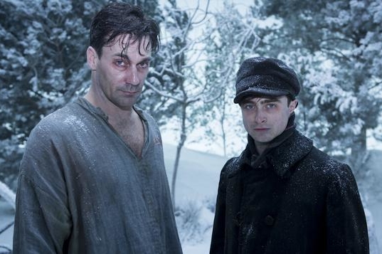 Radcliffe (Harry Potter) y Hamm (Mad Men) juntos en la serie " A Young Doctor's Notebook"