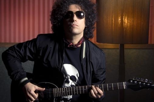 Calamaro arrancó "El Bohemio Tour" en Olavarría