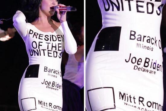 Katy Perry apoya a Obama con un sugerente vestido