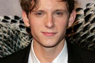 Jamie Bell en la película "The Retreat"