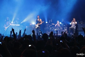 Rata Blanca recrea su álbum debut con la primera formación