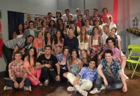 Canal 7 estrena el musical juvenil "Señales de fin del mundo"