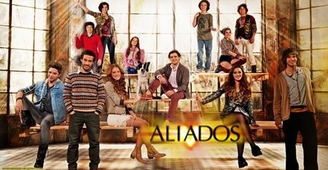 La ficción "Aliados" colmó el teatro Gran Rex en su despedida