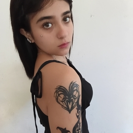 lucy4433