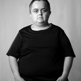 Thony1998