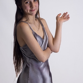 102310Agostina