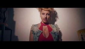 Daira - Pide Mas (Video Oficial)