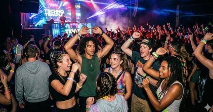 Casting hombres y mujeres entre 18 y 29 años para proyecto con agencia