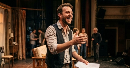 Casting actores hombres de 25 a 45 años para comedia teatral en Buenos Aires