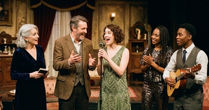 Casting actores, actrices y cantantes de 22 a 60 años para comedia teatral en Buenos Aires