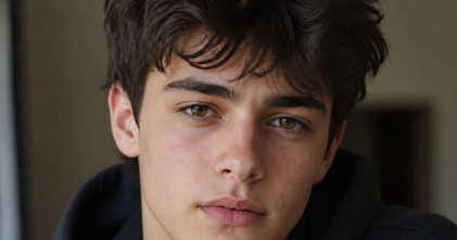 Buscamos un actor que aparente 16 años para participar en un proyecto audiovisual.
