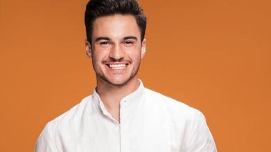 Casting hombres de 20 a 45 años que vivan en San Cayetano para rodaje de una serie