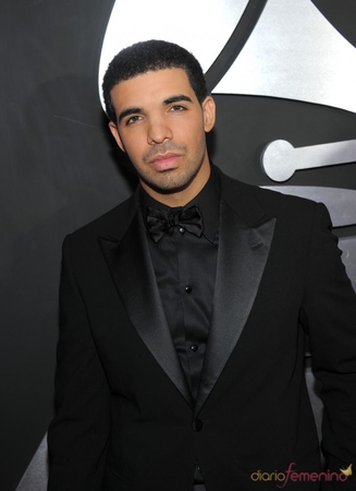 El rapero Drake lanza un disco en iTunes