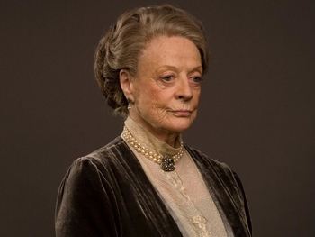 Maggie Smith dejará la serie "Downton Abbey" cuando acabe la sexta temporada