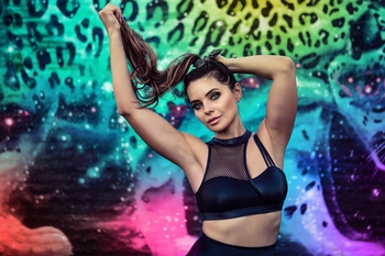 Se convocan bailarinas de 18 a 35 años para shows y eventos con el doble de Chayanne argentino