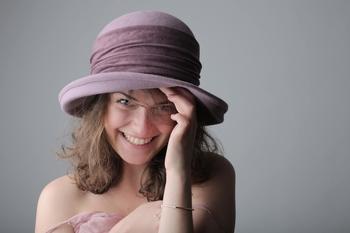 Se requiere mujer de 20 a 30 años para fotos de desnudo artístico